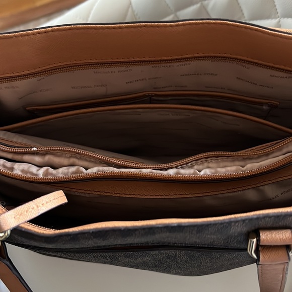 Michael Kors Logo Shoulder Bag / Tote,  Khaki/Brown - Picture 7 of 14